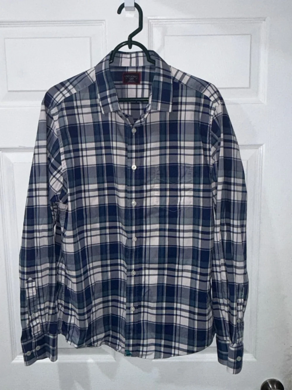 UNTUCKit Slim Fit Long Sleeve Button Down Shirt - LARGE